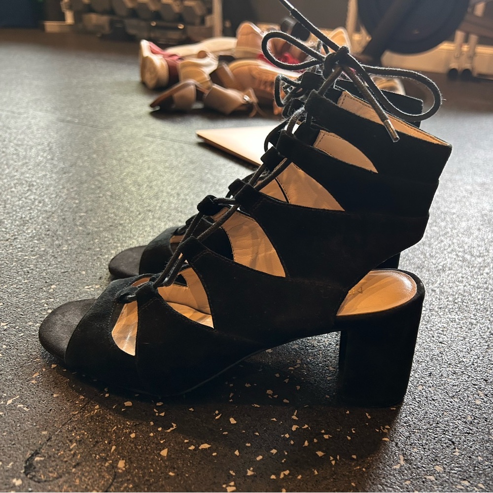 Nine West lace up black heels